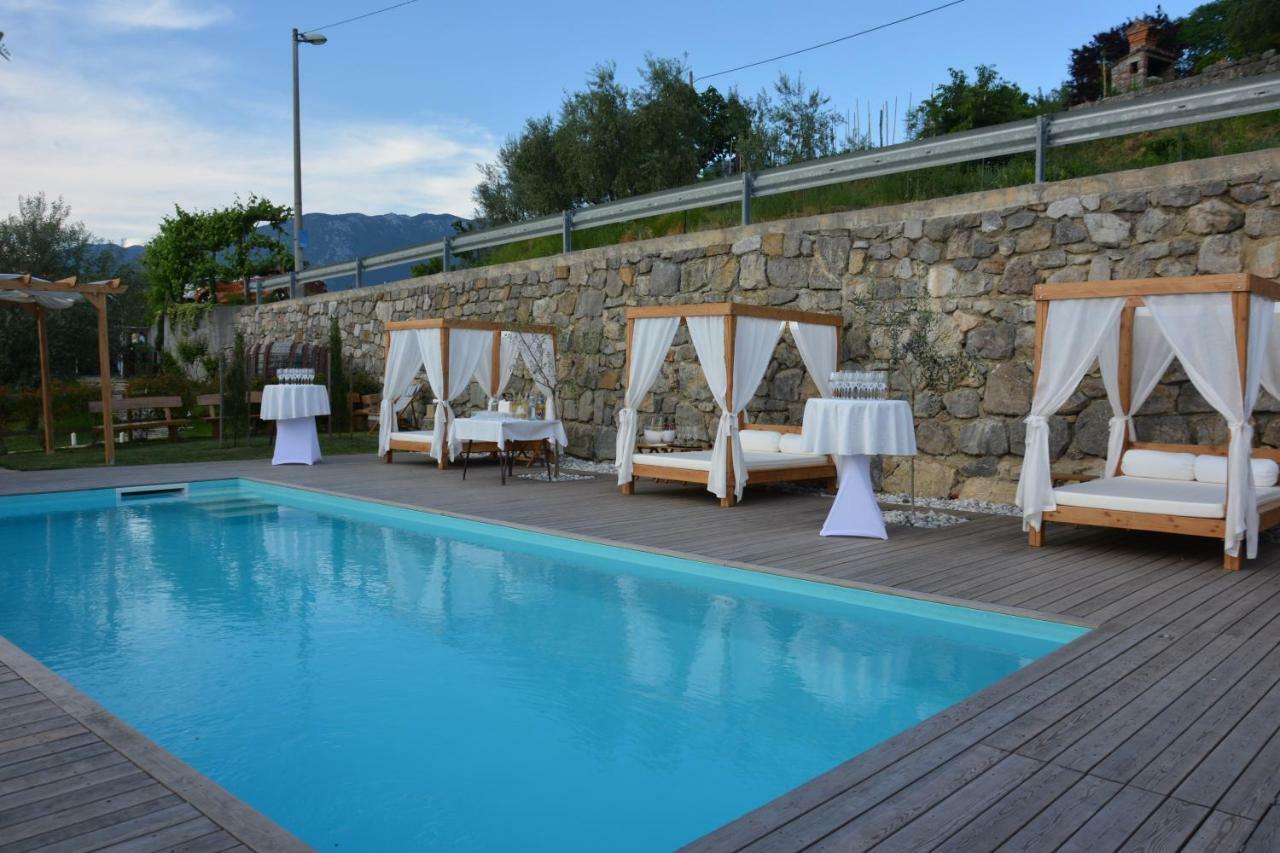 Cebron Family Estate Hotel Branik Exterior foto