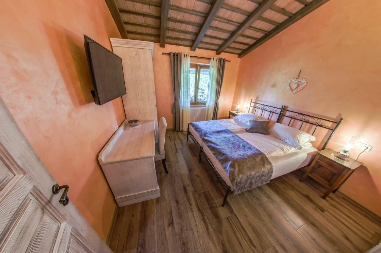 Cebron Family Estate Hotel Branik Exterior foto